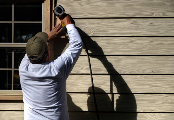 Siding Removal and Disposal in Spring Lake, NC